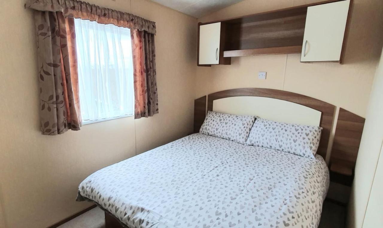 Hotel Olympic Holiday Caravan à Selsey Extérieur photo